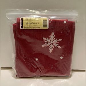 NWT SET OF 2 LONGABERGER FALLING SNOW NAPKINS.